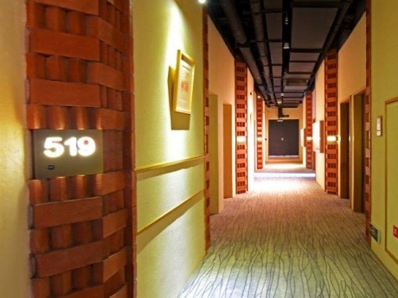 Ramada Encore By Wyndham Shanghai Pudong Airport エクステリア 写真