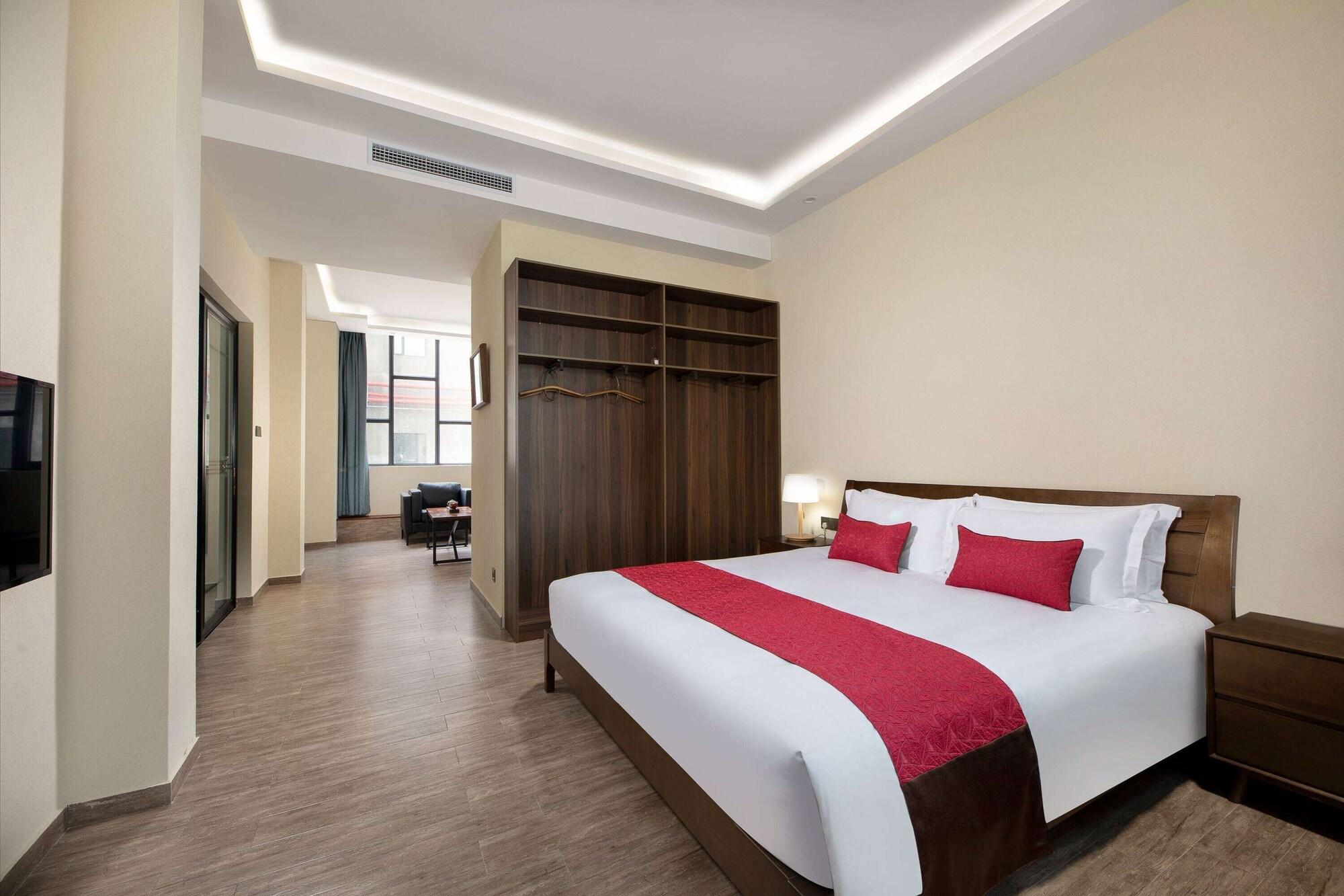 Ramada Encore By Wyndham Shanghai Pudong Airport エクステリア 写真