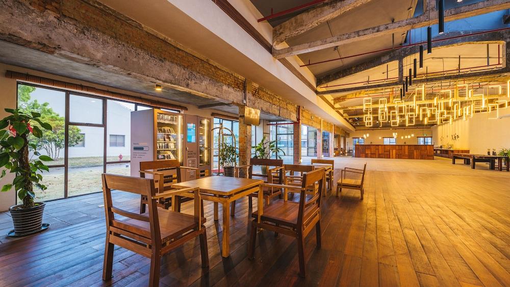 Ramada Encore By Wyndham Shanghai Pudong Airport エクステリア 写真