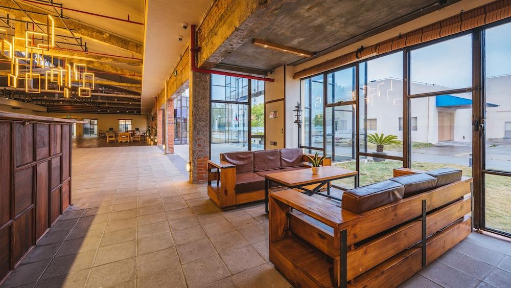 Ramada Encore By Wyndham Shanghai Pudong Airport エクステリア 写真
