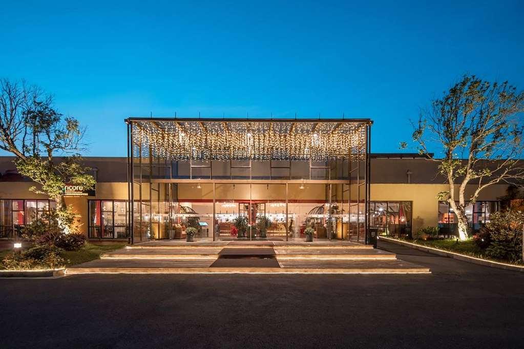 Ramada Encore By Wyndham Shanghai Pudong Airport エクステリア 写真